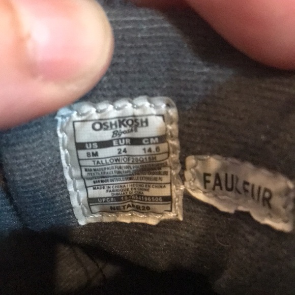 Oshkosh toddler boots - Picture 4 of 4